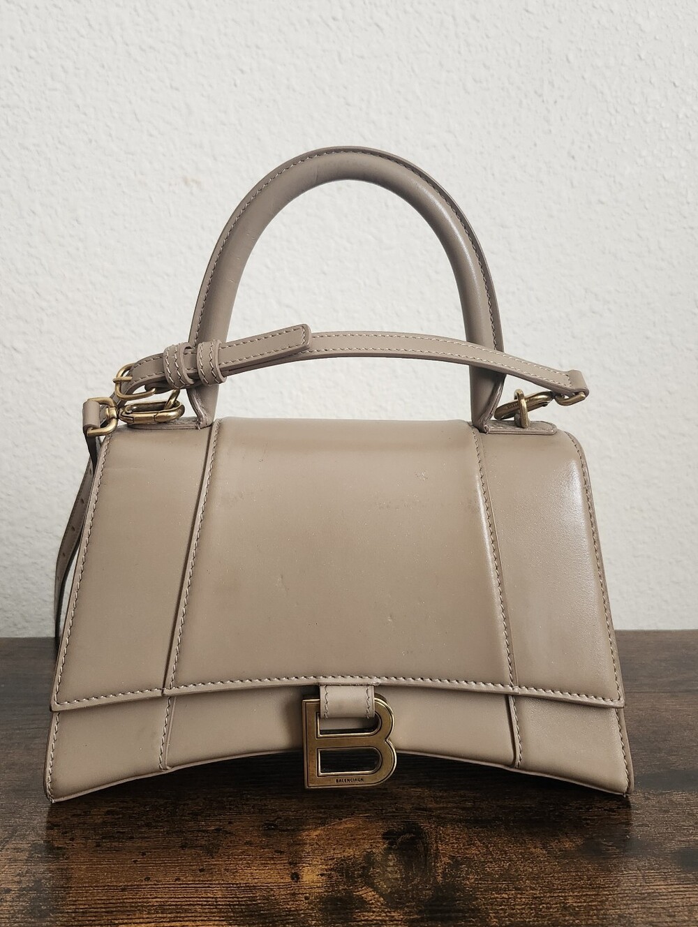 Balenciaga Hourglass Small Beige Top Handle Bag Gold HW Detachable Strap